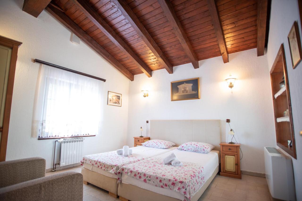 שירוקי ברייג' Villa Amalia מראה חיצוני תמונה